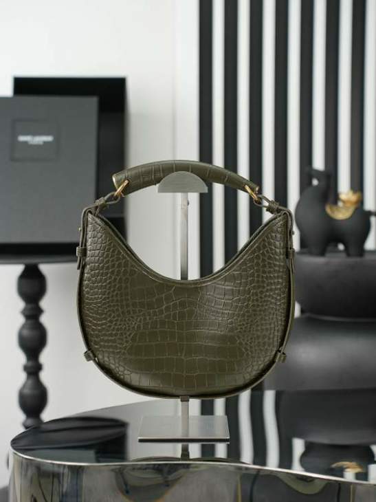 Picture of Saint Laurent Handbags _SKUfw235416156fw